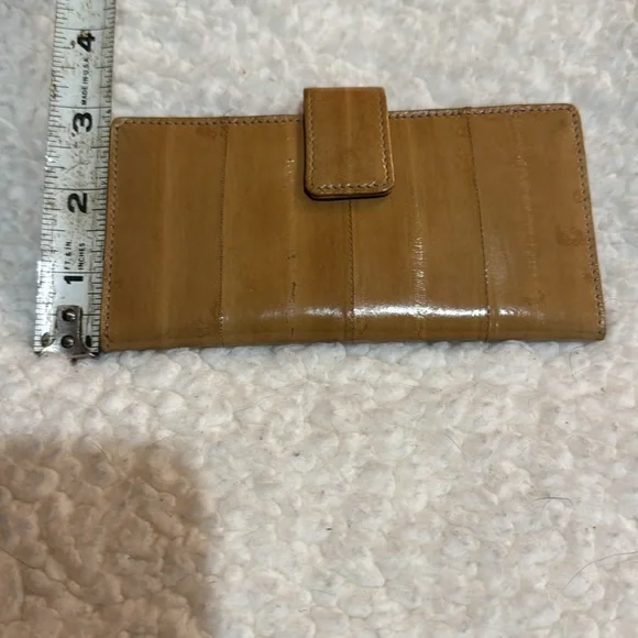 Genuine Eel Skin Wallet - Picture 5 of 5